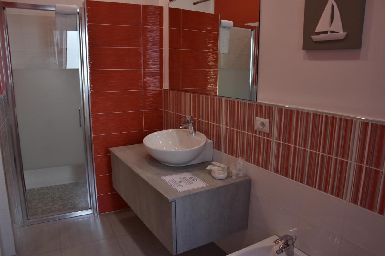 גיארדיני נאקסוס B&B Marina Blu מראה חיצוני תמונה