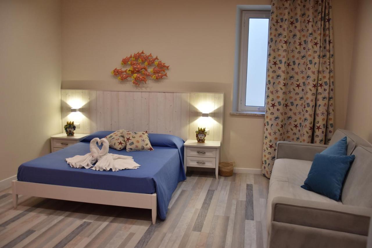 גיארדיני נאקסוס B&B Marina Blu מראה חיצוני תמונה