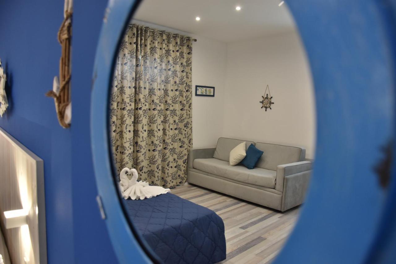 גיארדיני נאקסוס B&B Marina Blu מראה חיצוני תמונה